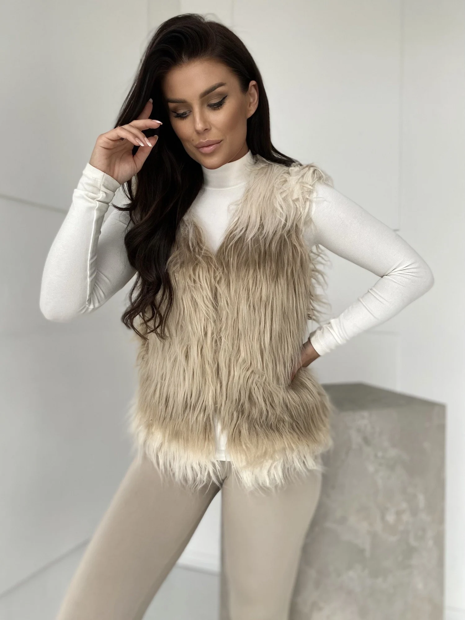 Vesta Dama Fara maneci, Fara maneci, YUPS, Bej Casual - imagine 6
