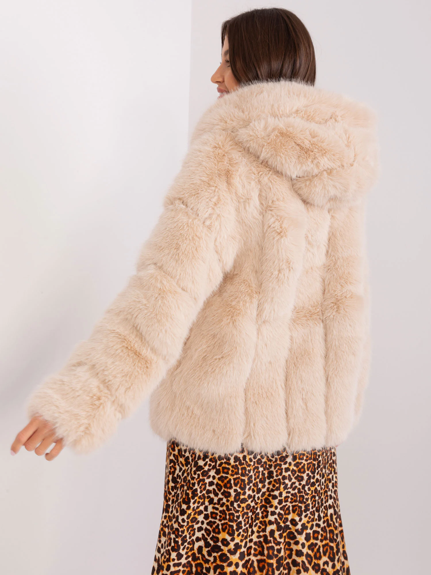 Jacheta Dama Maneca lunga, Guler inalt, Wool Fashion Italia, Bej de Vara Marimi Mari - imagine 4