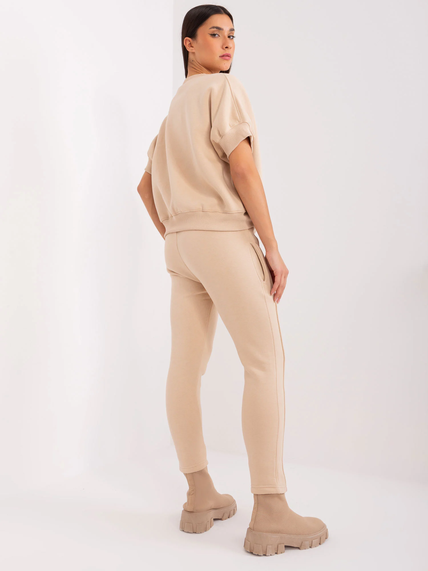 Compleu Dama Mini, Conica, My Red Lips, Bej Casual - imagine 3
