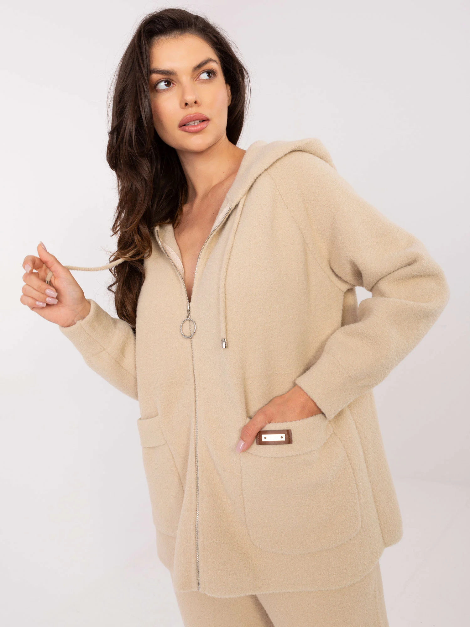 Compleu Dama Maneca lunga, Mansete elastice, Fashion Hunters, Bej Casual - imagine 3