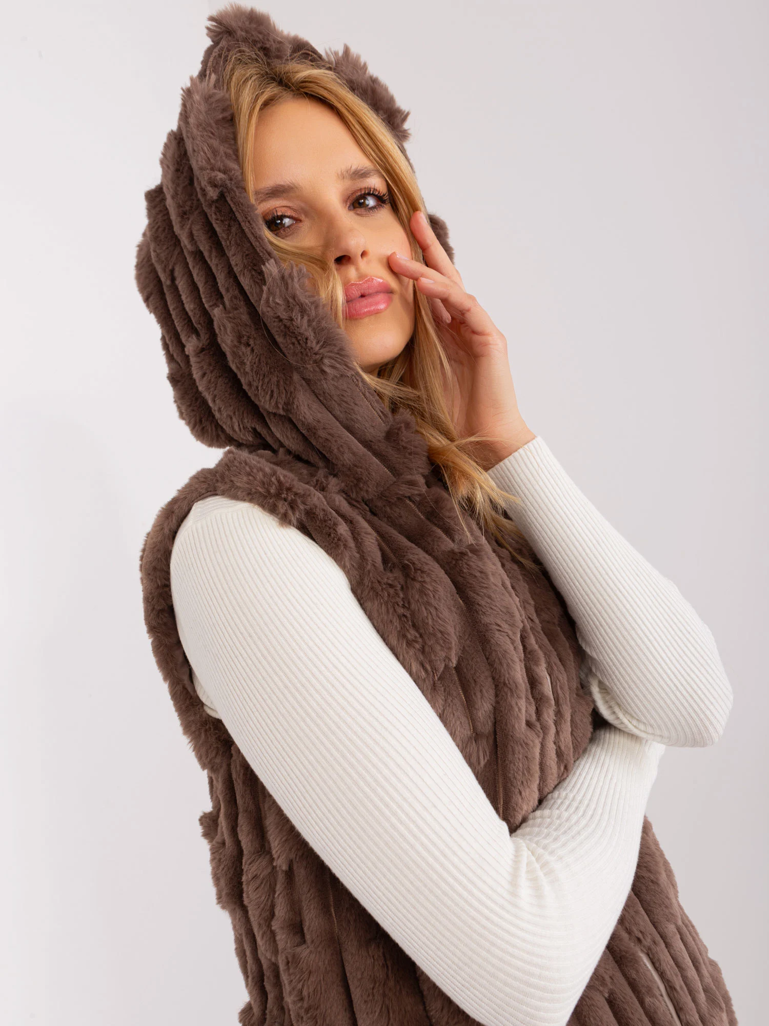 Vesta Dama Fara maneci, Elegant, Wool Fashion Italia, Maro Eleganta Office - imagine 3