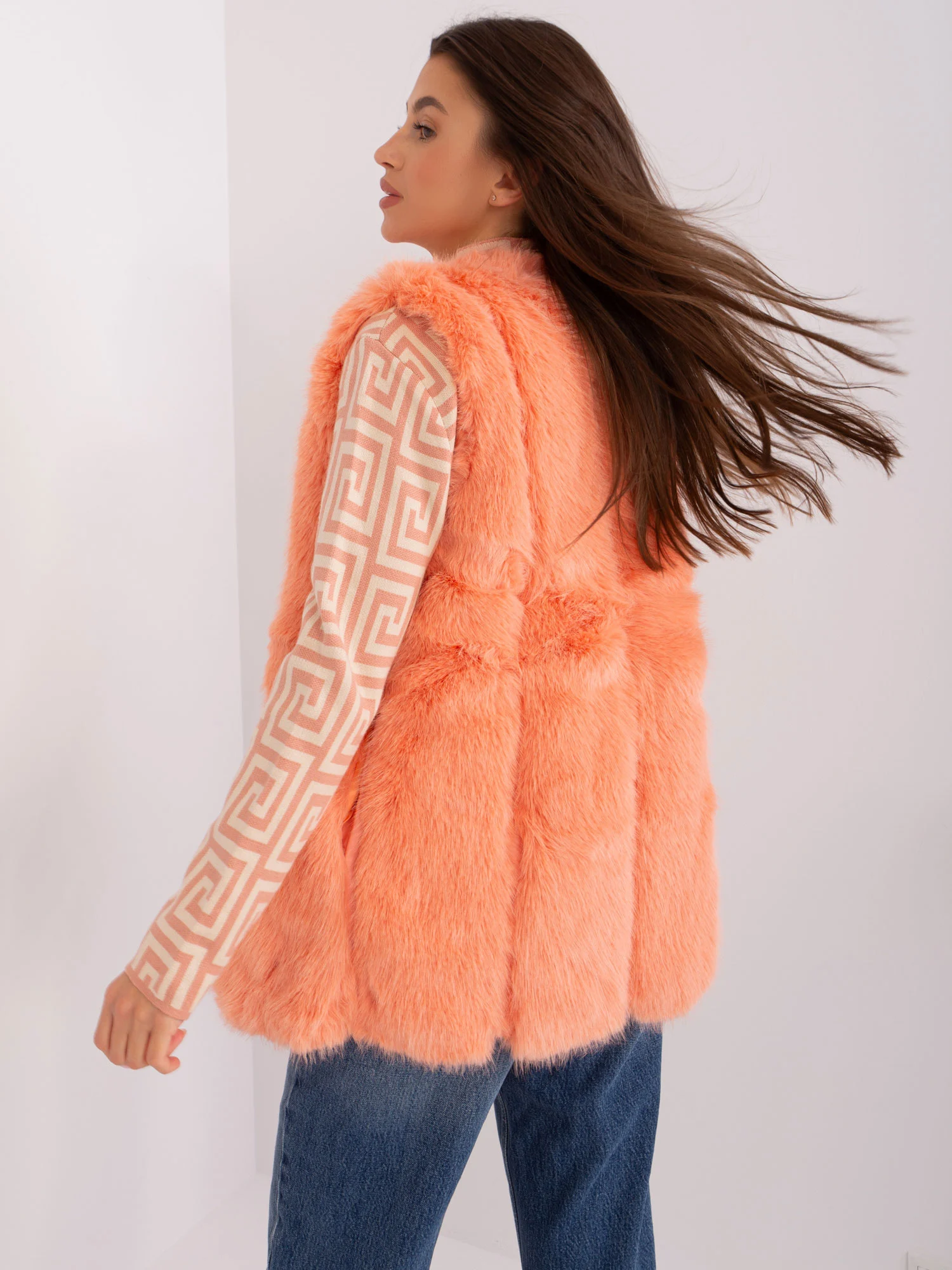 Vesta Dama Fara maneci, Guler inalt, Wool Fashion Italia, Piersica de Vara Marimi Mari - imagine 2