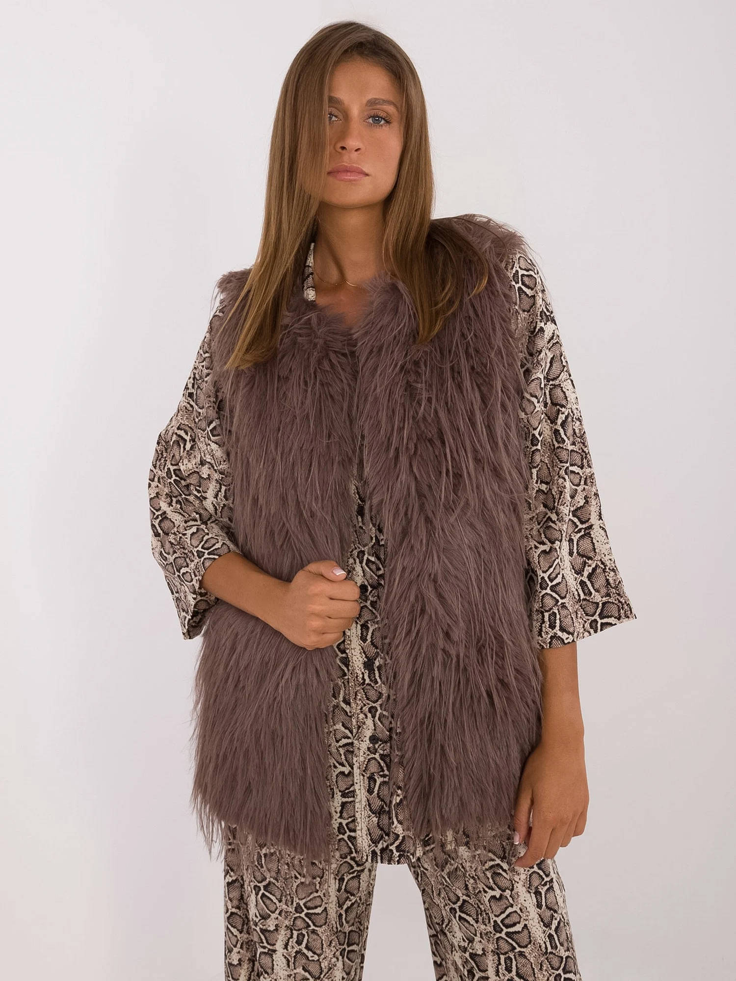 Vesta Dama Fara maneci, Guler inalt, Wool Fashion Italia, Maro de Vara - imagine 3