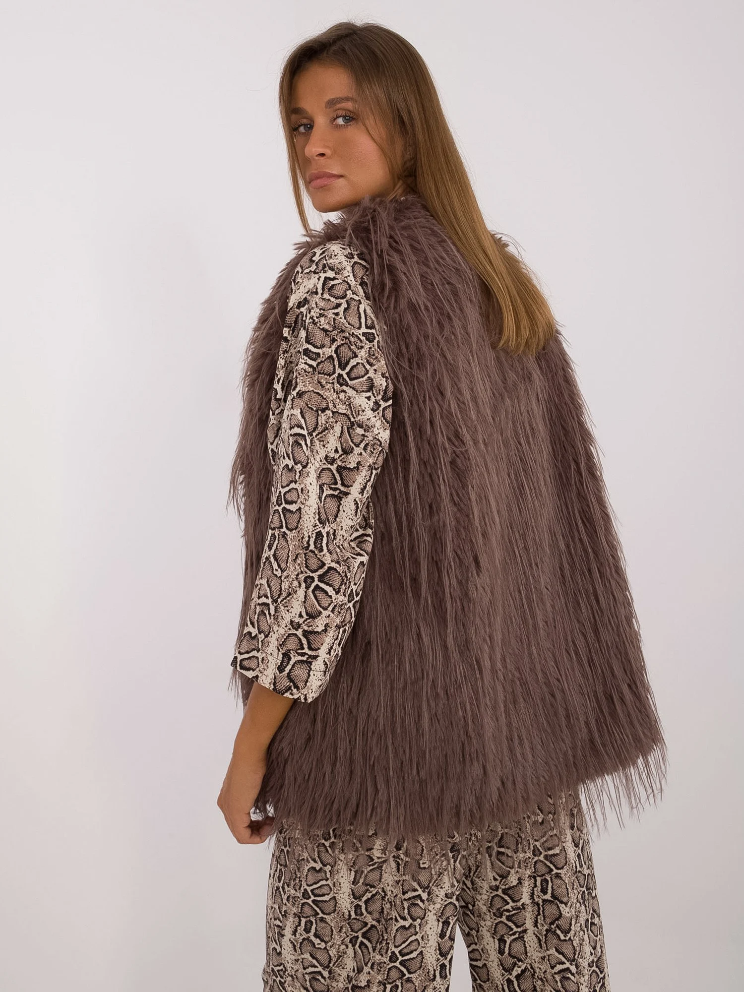 Vesta Dama Fara maneci, Guler inalt, Wool Fashion Italia, Maro de Vara - imagine 4