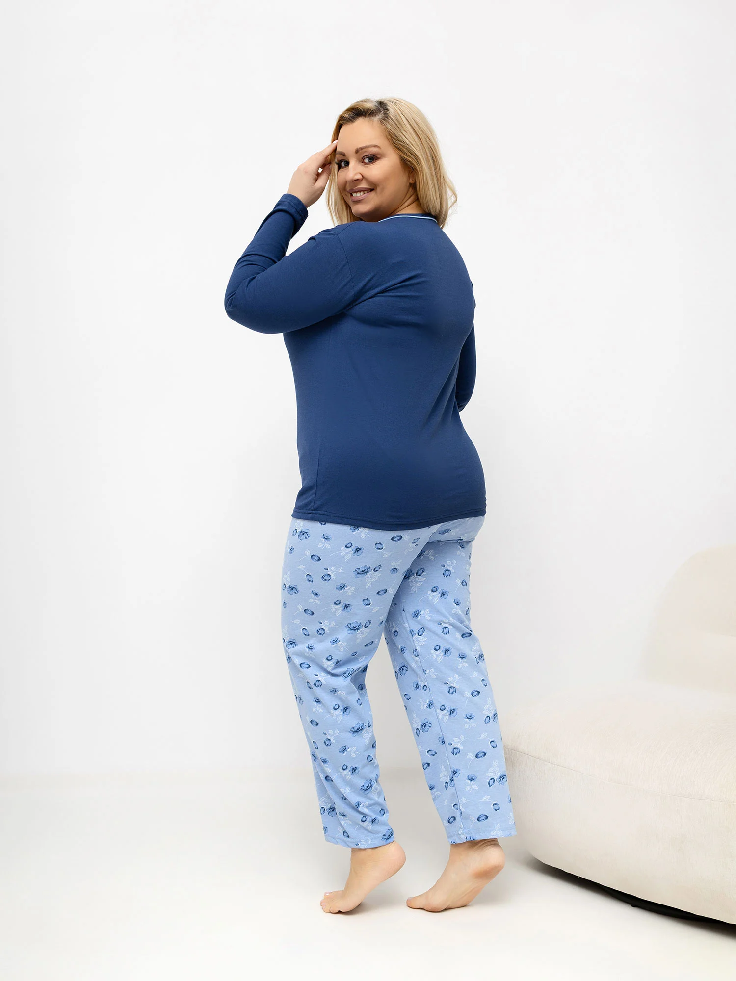 Pijama Dama Maneca lunga, Floral, Forever Pink, Albastru Marimi Mari - imagine 3