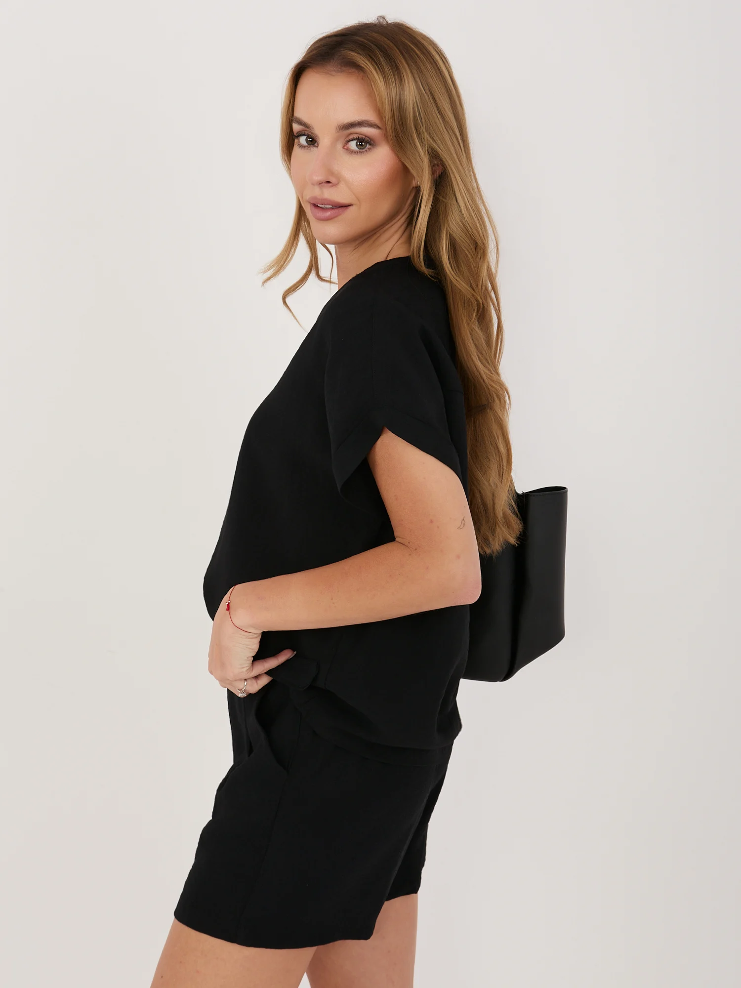 Bluza Dama Mini, Decolteu in V, Sublevel, Negru Marimi Mari - imagine 4