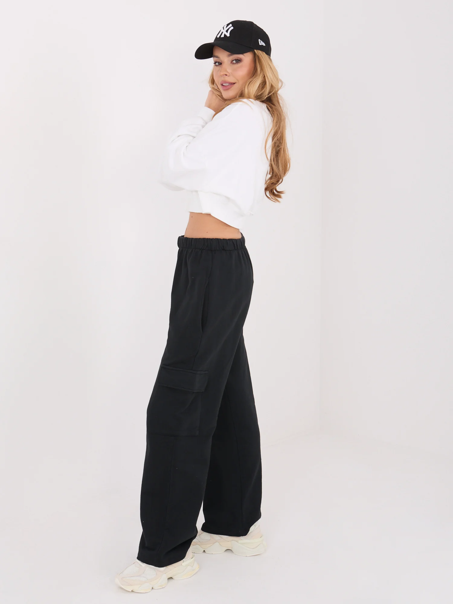 Pantaloni Dama Dreapta, Guler inalt, WESTEENE, Negru Casual - imagine 4