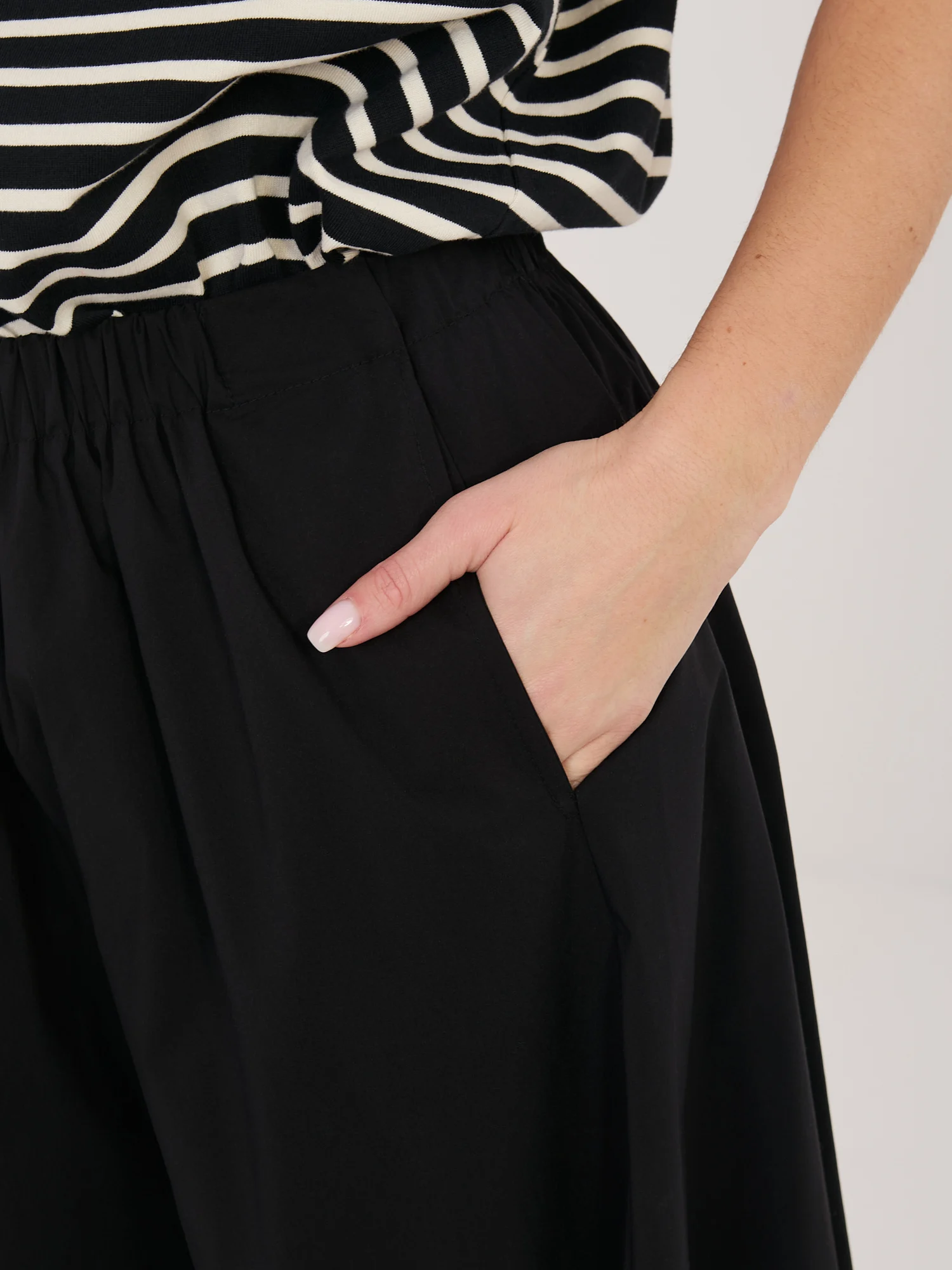 Pantaloni Dama 7/8, Mansete elastice, RUE PARIS, Negru Casual - imagine 4