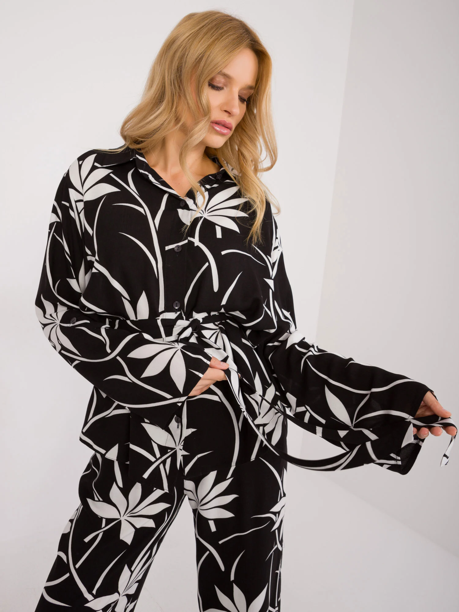 Compleu Dama Maneca lunga, Dreapta, LAKERTA, Alb Casual - imagine 7