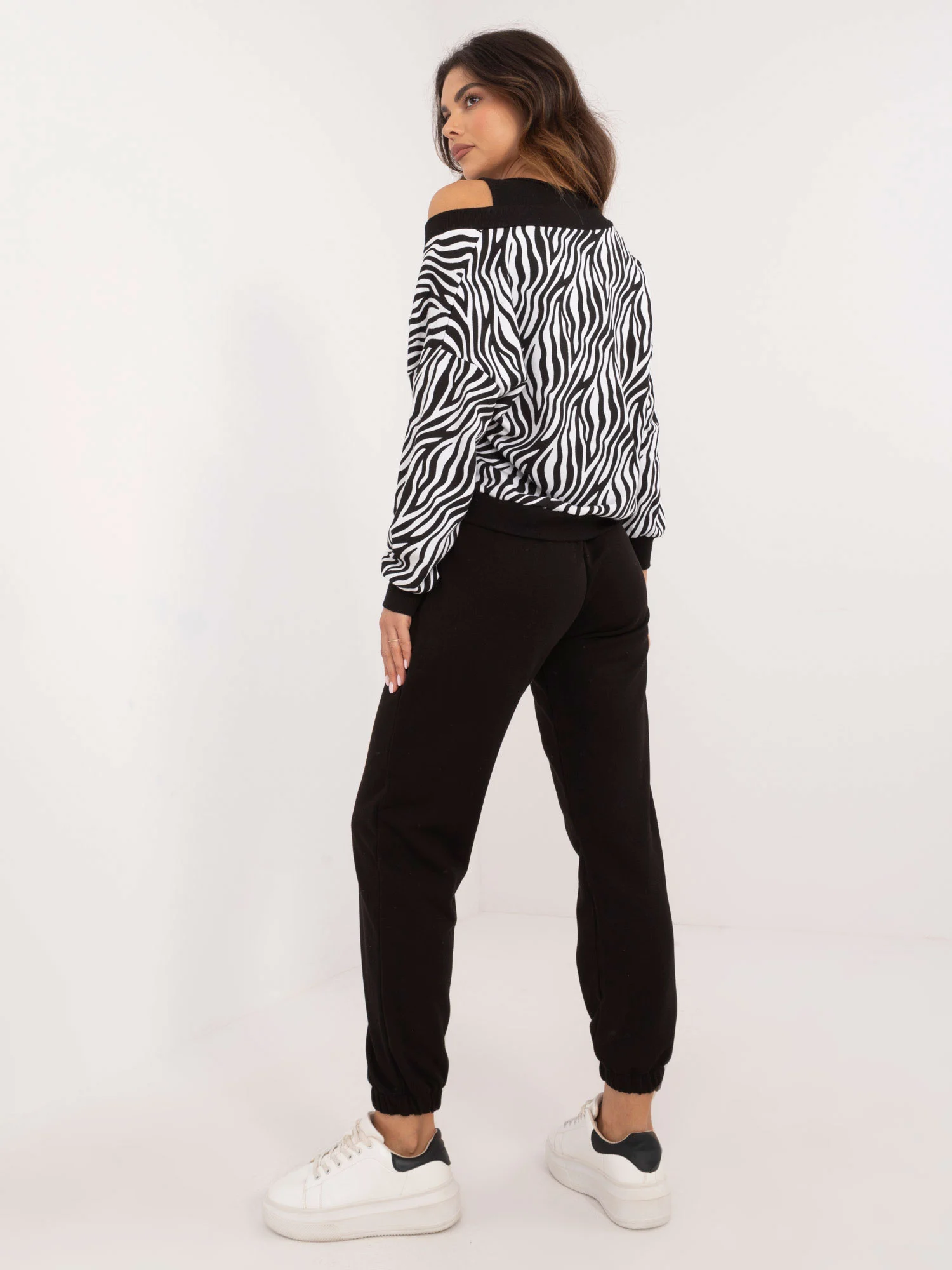 Compleu Dama Maneca lunga, Animal print, My Red Lips, Alb Casual - imagine 4