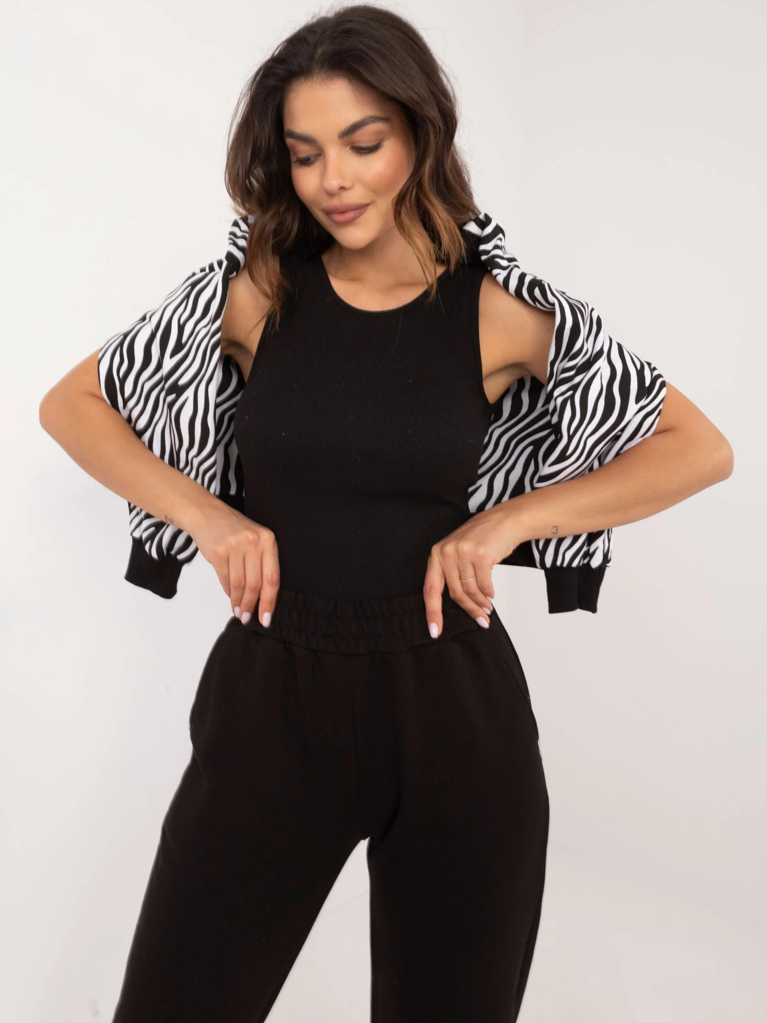 Compleu Dama Maneca lunga, Animal print, My Red Lips, Alb Casual - imagine 3