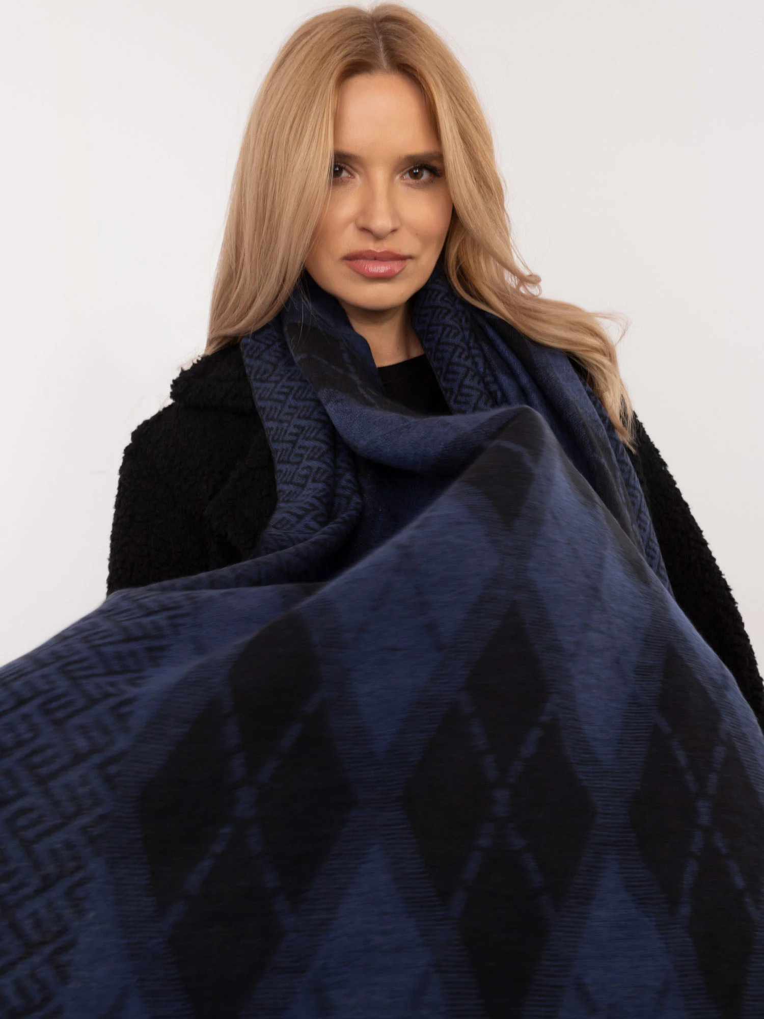 Bandana Dama Geometric, Viscoza, Fashion Hunters, Albastru - imagine 4