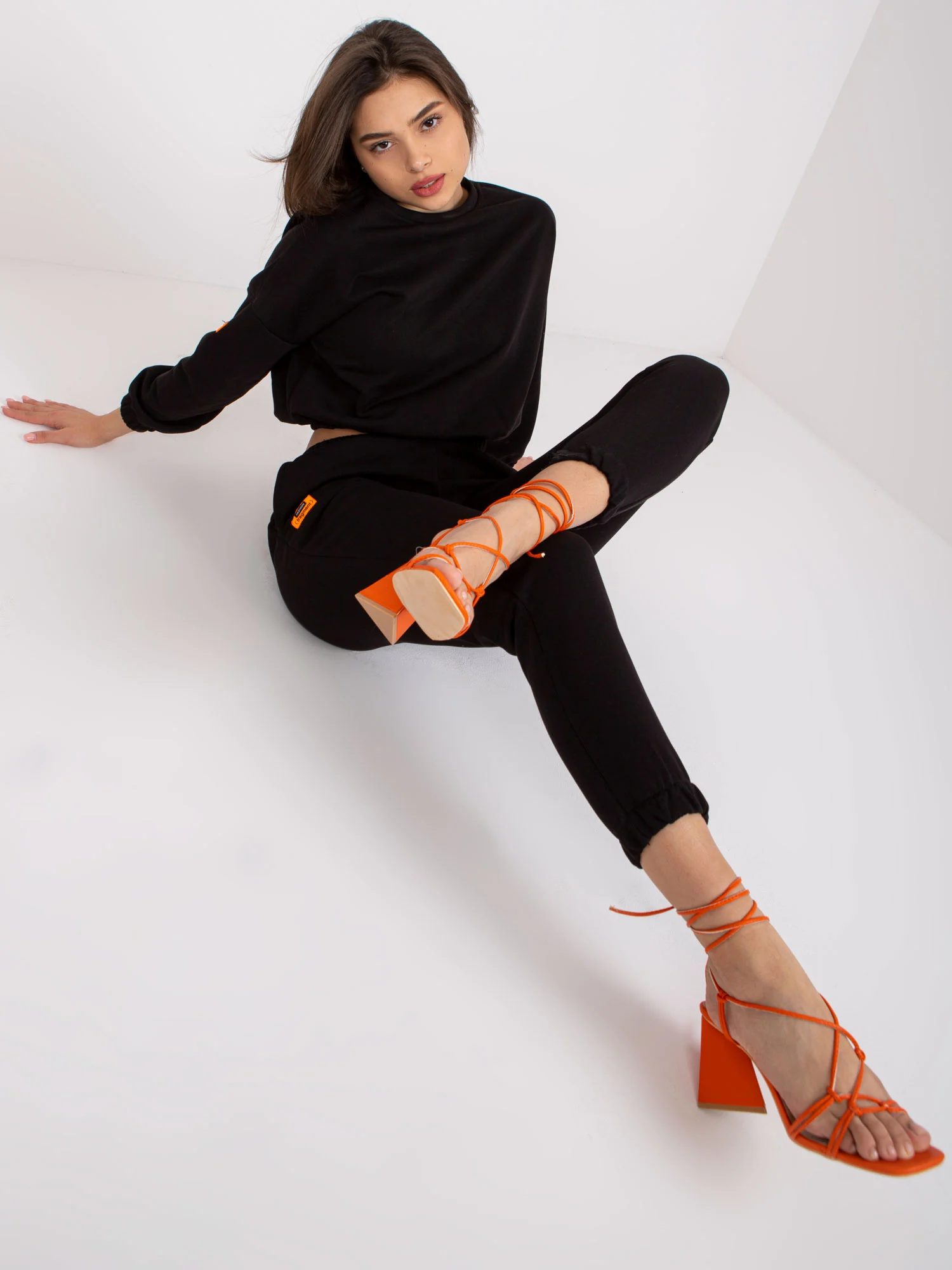 Compleu Dama Maneca lunga, Mansete elastice, LAKERTA, Negru - imagine 4