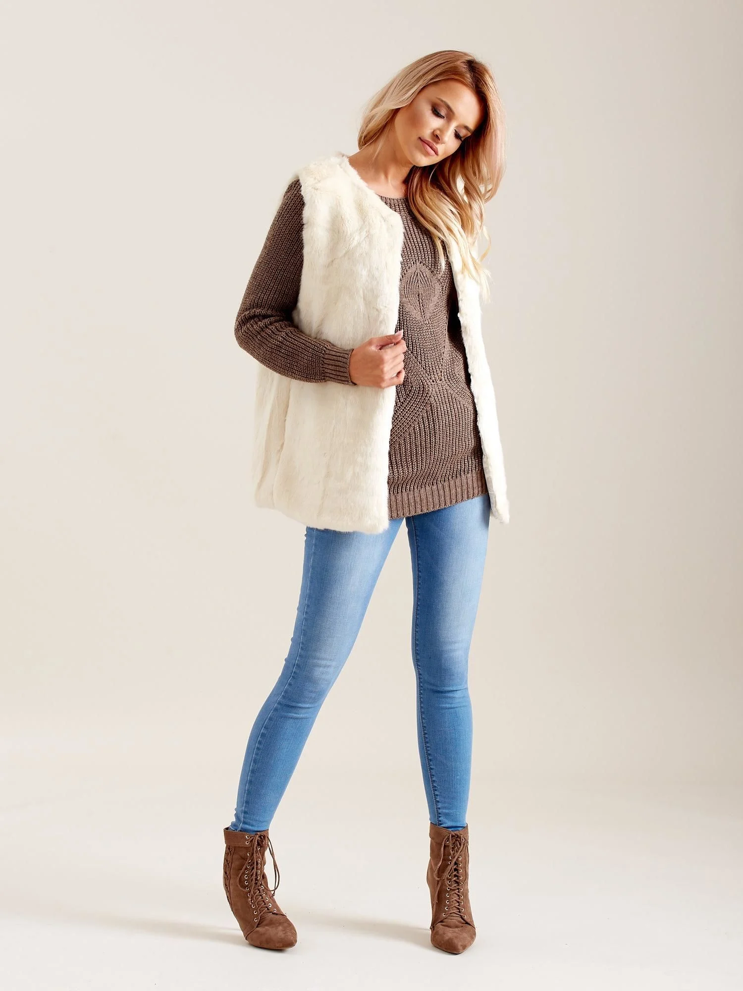 Vesta Dama Fara maneci, Fara maneci, Wool Fashion Italia, Ecru Eleganta Office - imagine 5
