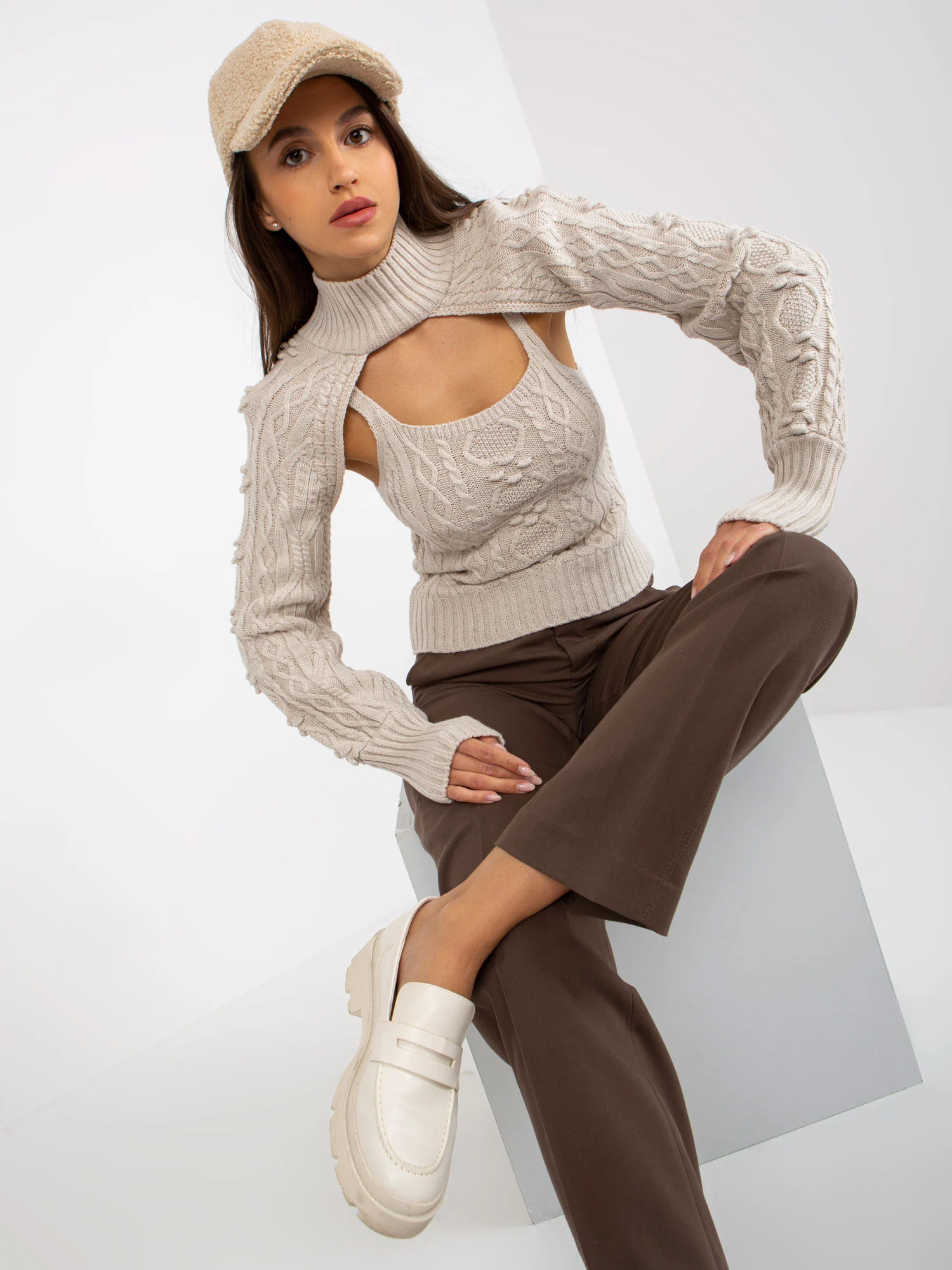 Compleu Dama Maneca lunga, Guler inalt, Sobe, Bej Casual - imagine 2