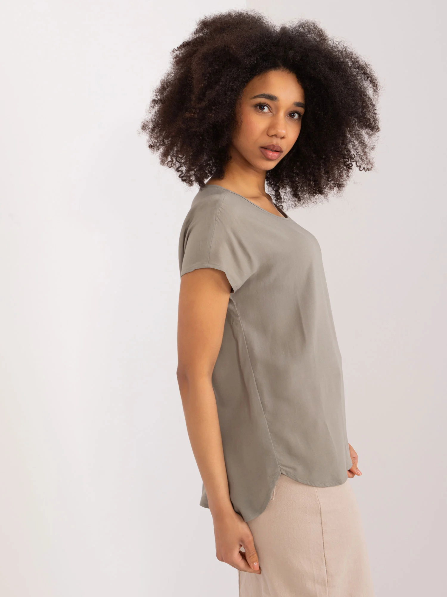 Bluza Dama Mini, Decolteu rotund, Sublevel, Khaki Eleganta Office Marimi Mari - imagine 2