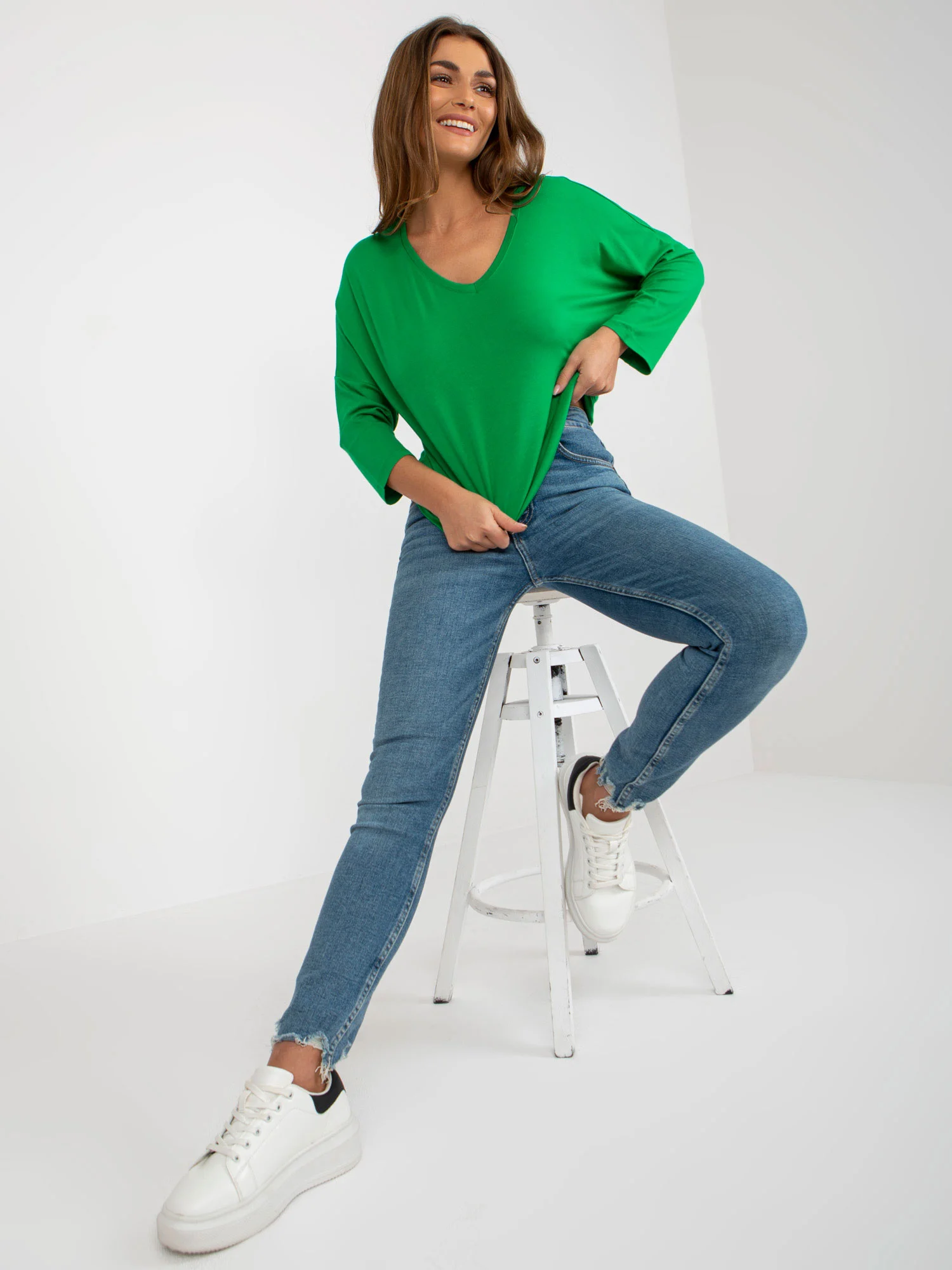 Bluza Dama Maneca 3/4, Decolteu in V, RELEVANCE, Verde Eleganta Office - imagine 3